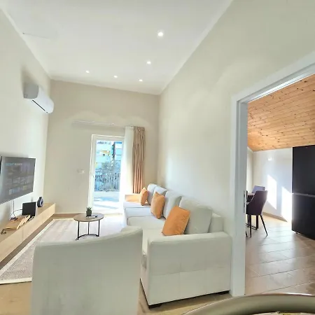 Center Duplex Penthouse For 9 Διαμέρισμα *