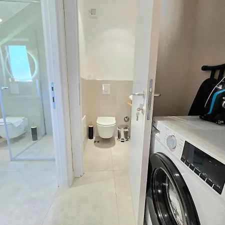 Διαμέρισμα Center Duplex Penthouse For 9 Τίρανα